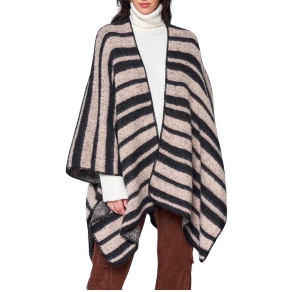 NWT Women’s Black/Tan Cozy Stripe Two-Tone Knit Kimono